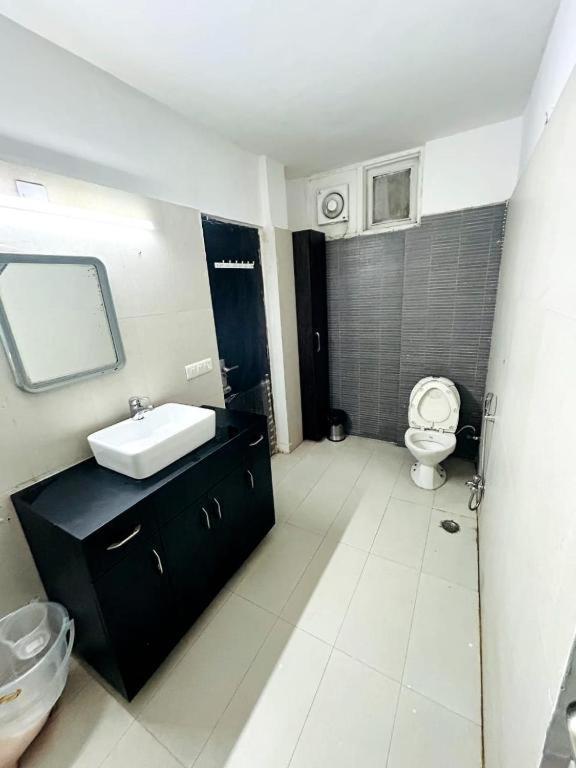 Luxury Homes - Greater Kailash Hotel 3*